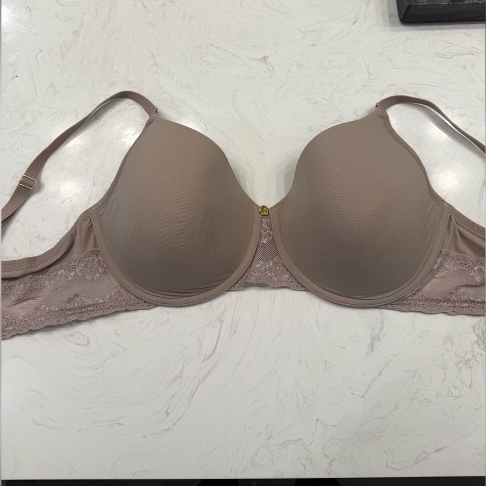 Natori 36D bra